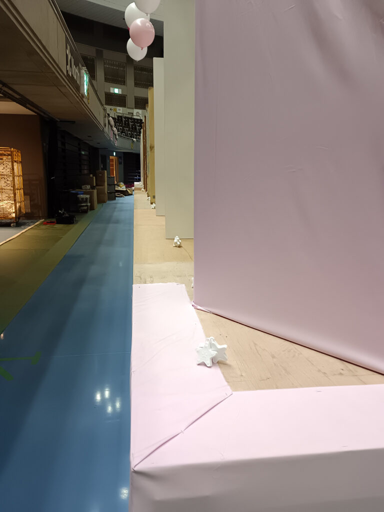 舞台・会場装飾レポート＠愛知県体育館 施工風景