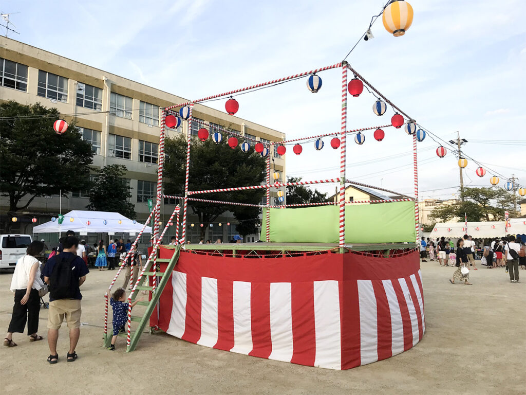 千種区 小学校での施工写真3