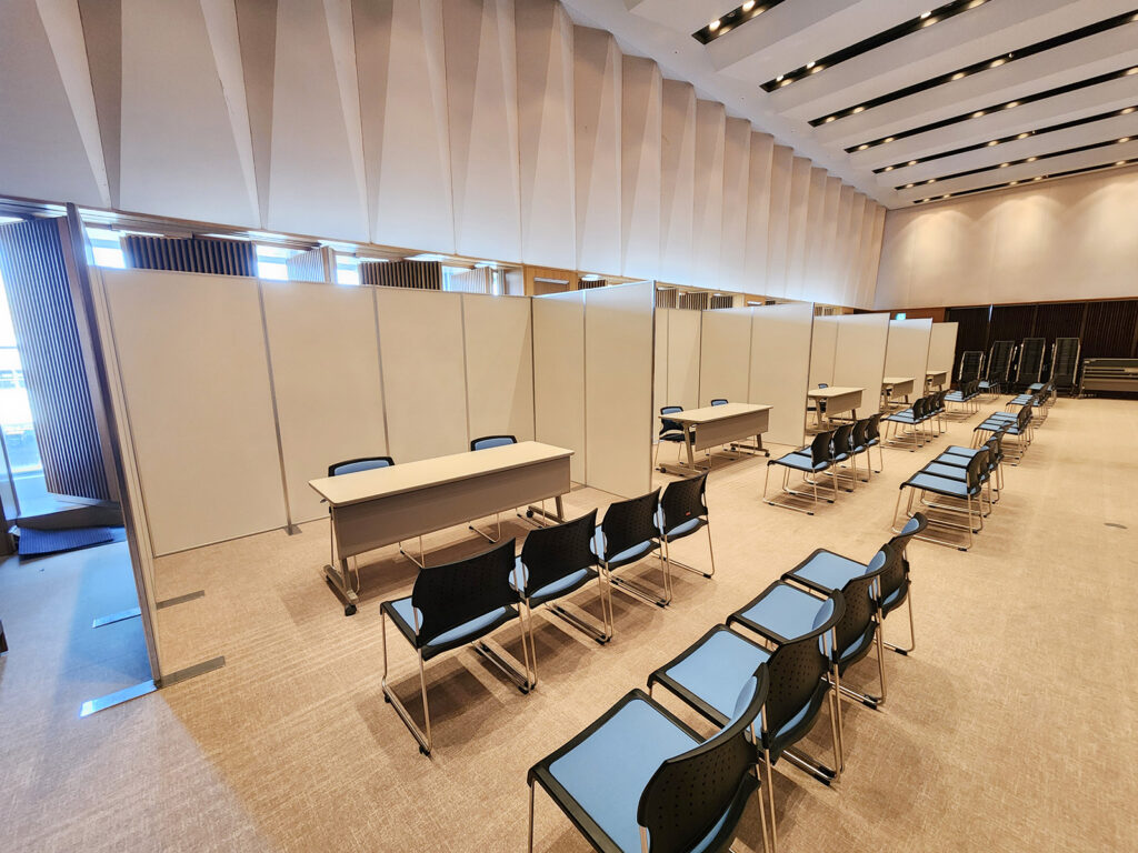 イージーパネル 中部国際空港イベントホールで使用4