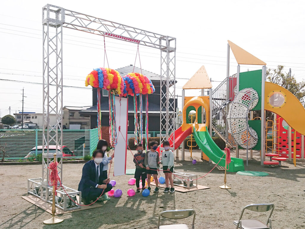 幼稚園 遊具お披露目会の様子