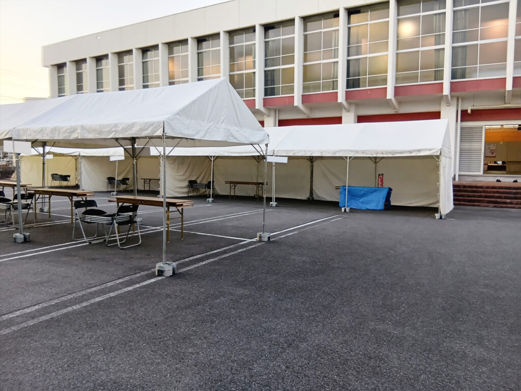 愛知県海部郡蟹江町 町民まつり設営レポート 2間×3間テント2