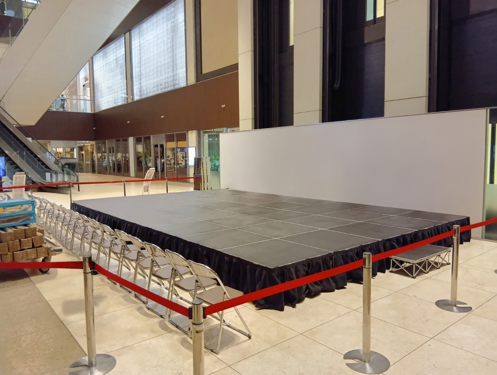 歌謡コンサート会場設営レポート＠名古屋市中村区ミッドランドスクエア